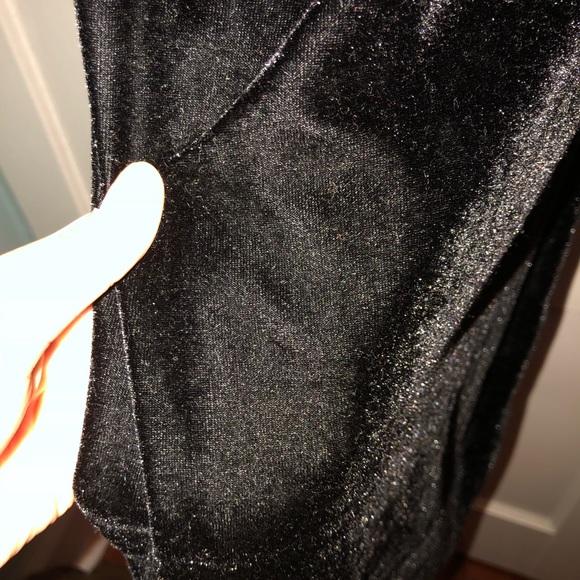 Long black velvet dress - Picture 4 of 5